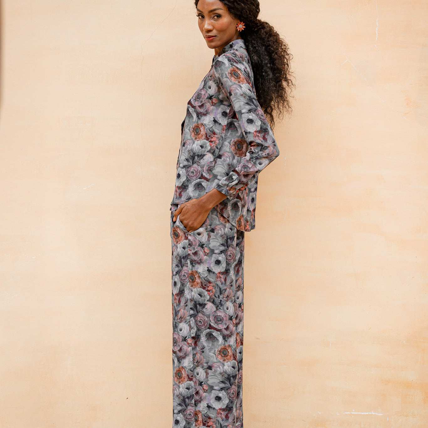 Pantalón estilo pijama Flores
