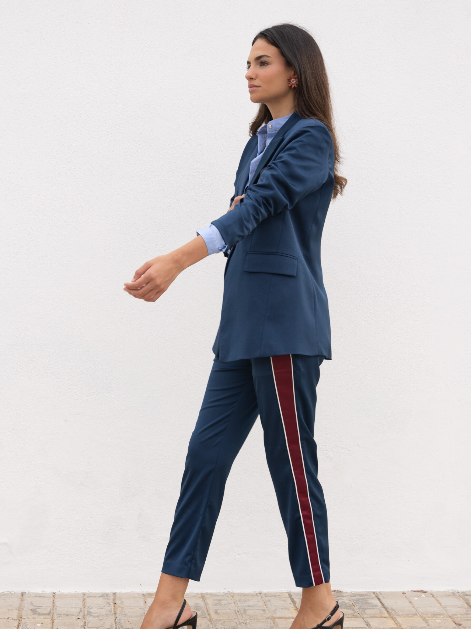Pantalón Azul franja burdeos