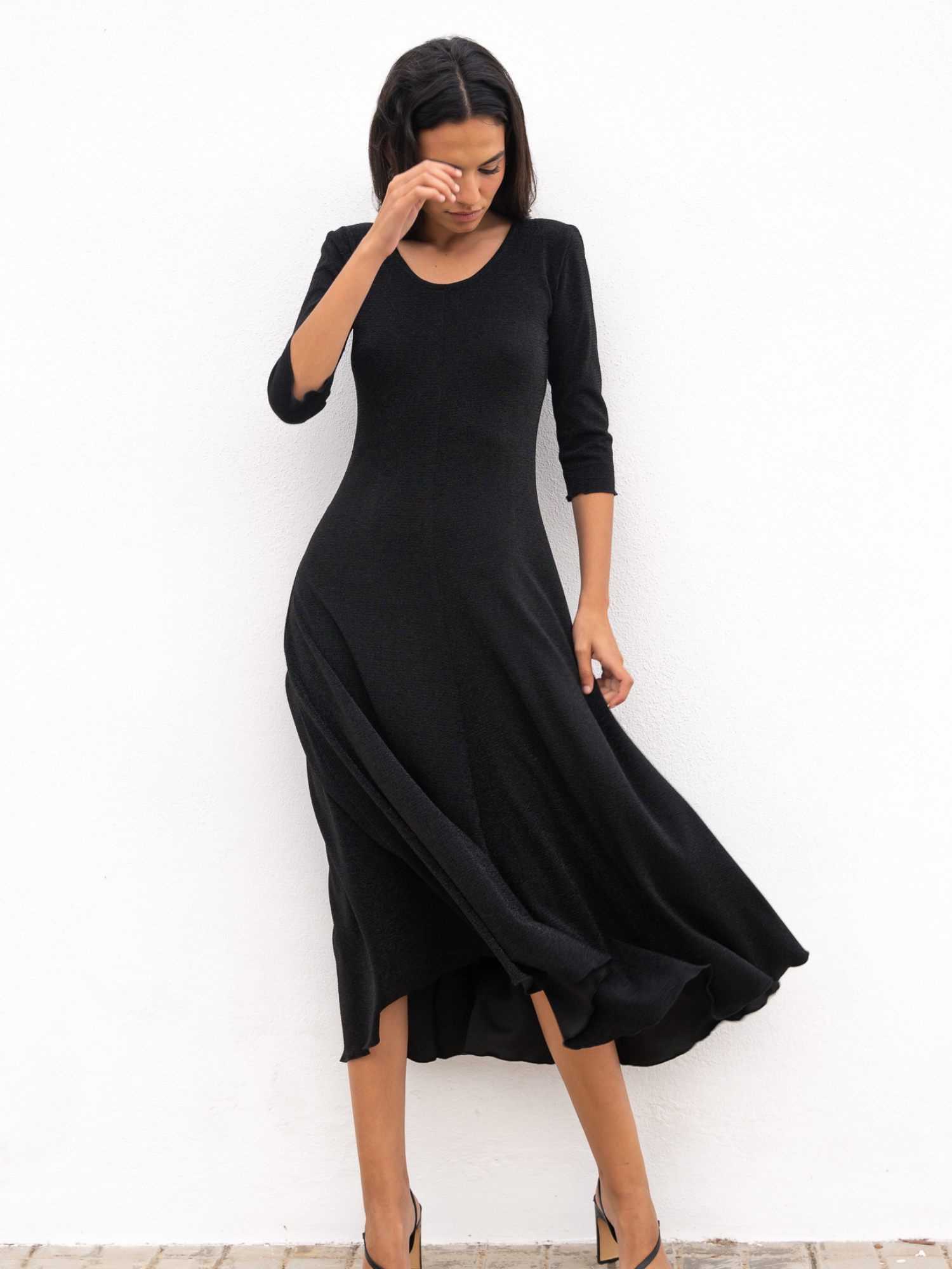 Vestido negro punto de lurex con textura